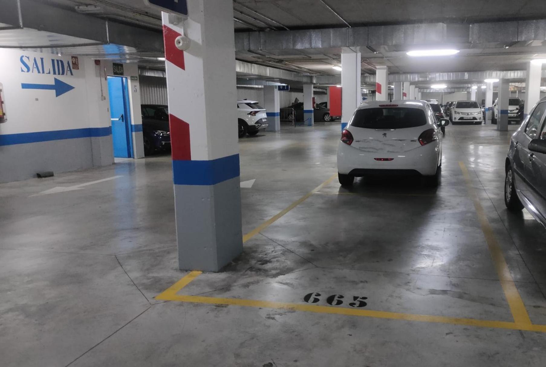 Piso Con Parkinprivado Y A10minutosdelaplayaandando Appartement Málaga